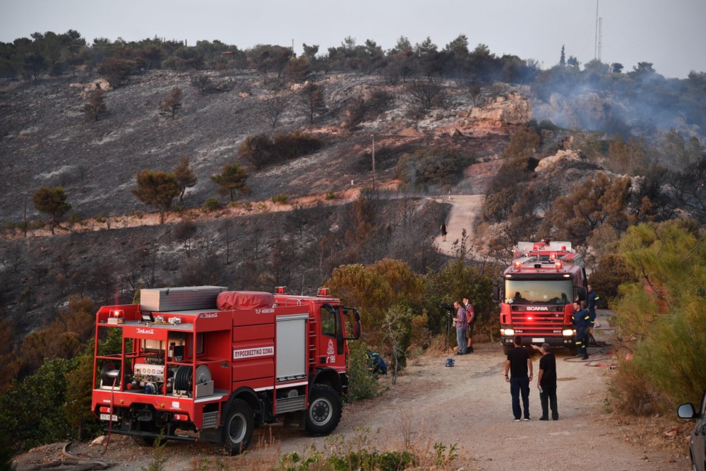 Φωτιά στη Βούλα: Σε εξέλιξη η καταμέτρηση των ζημιών