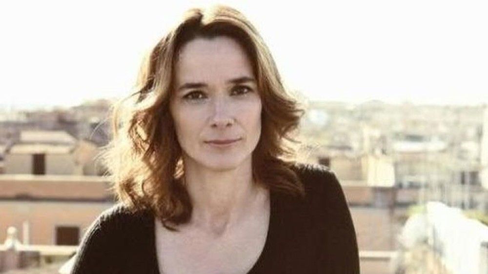 Francesca Melandri: «Σας γράφω από την Ιταλία, από το μέλλον σας»