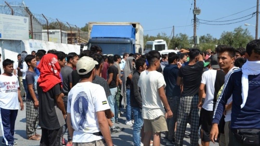 Τέλος επιδόματα, δωρεάν σίτιση και στέγη σε όσους έχουν άσυλο