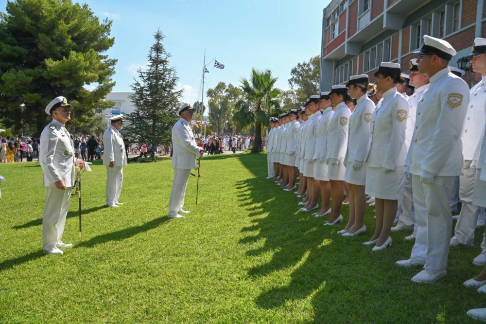 Αναρτήθηκε στη Διαύγεια ο αριθμός των εισακτέων στις στρατιωτικές σχολές