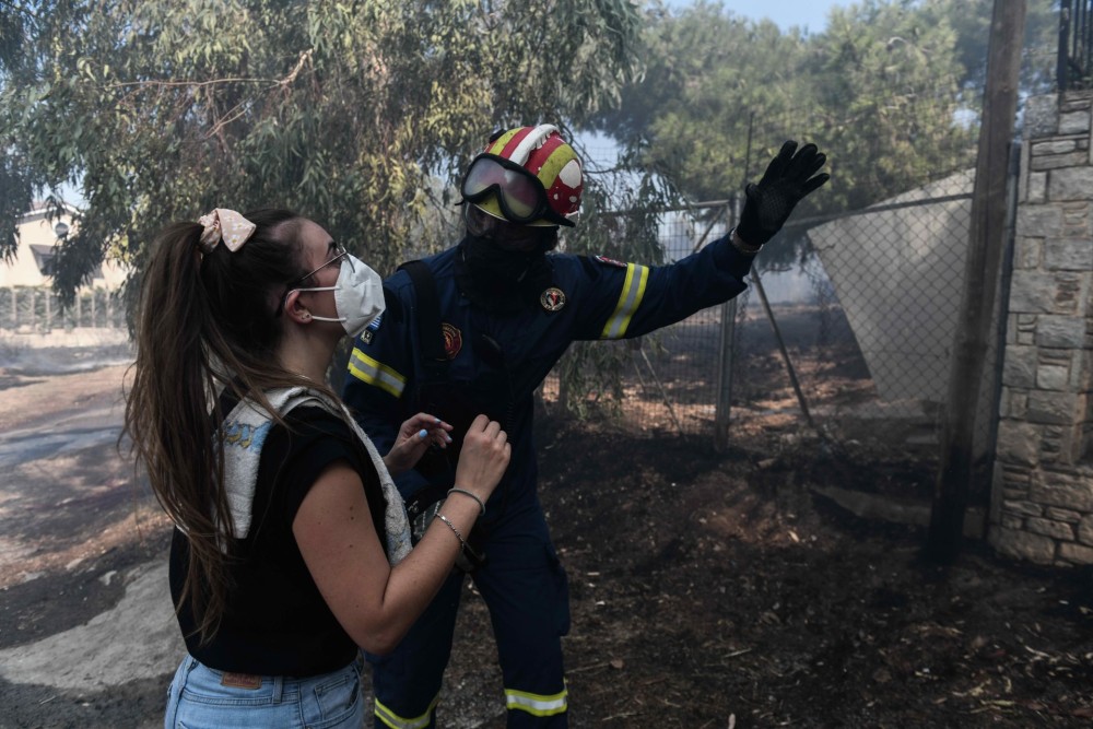 Υπηρεσίες ψυχολογικής υποστήριξης στους πληγέντες από την πυρκαγιά με πρωτοβουλία της Ζωής Ράπτη