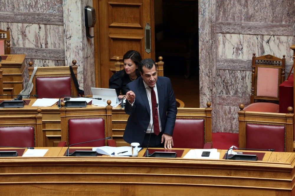 Πλεύρης: Ο Τσίπρας έσπασε την καραντίνα και πήγε στο Προεδρικό -ΣΥΡΙΖΑ: Είχε αρνητικό PCR