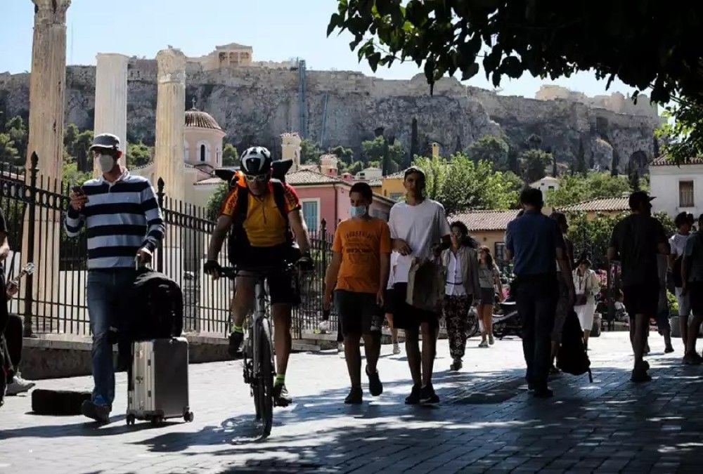 ΤΑΙΠΕΔ-Πατούλης επεκτείνουν την Αττική Ριβιέρα: Πράσινο για κατασκευή πεζόδρομου-ποδηλατόδρομου από Καλλιθέα έως τη Βούλα