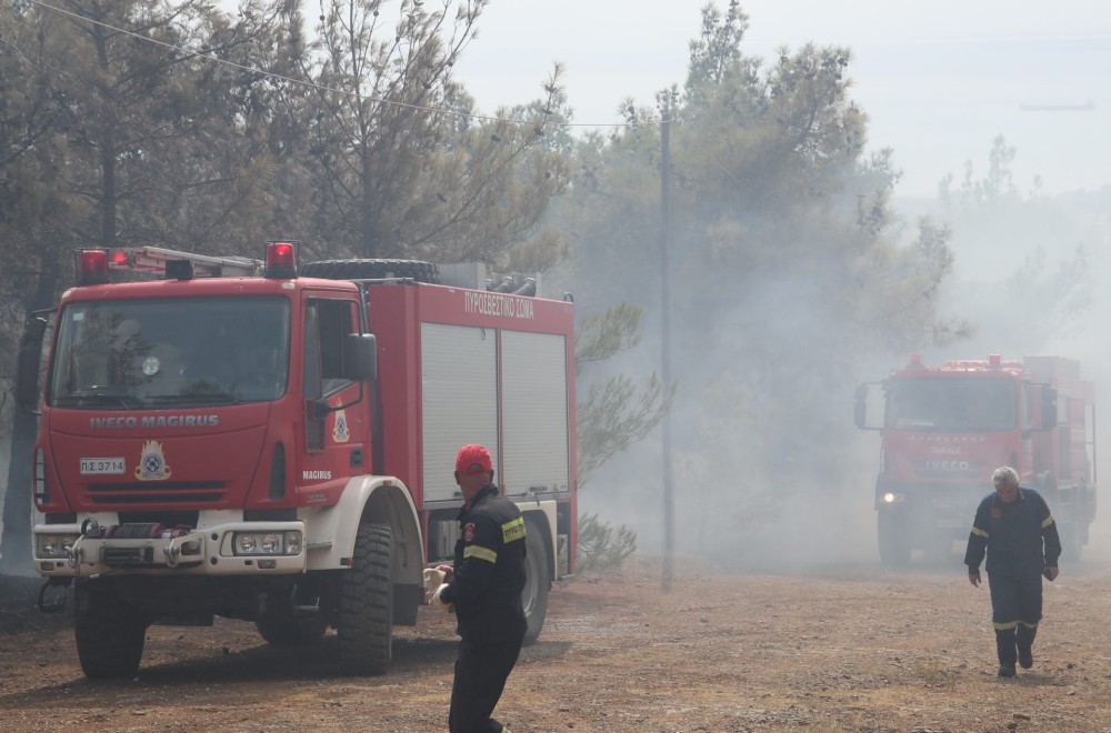 Υπό έλεγχο η φωτιά στη Λέσβο