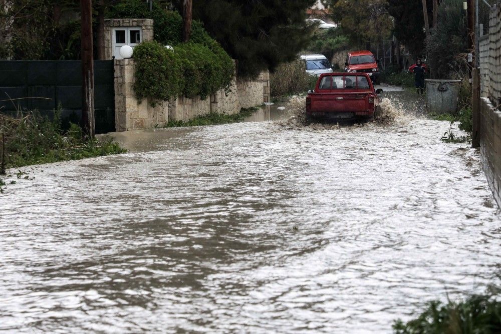 Στο έλεος της κακοκαιρίας η Κρήτη -Ραγδαία επιδείνωση του καιρού