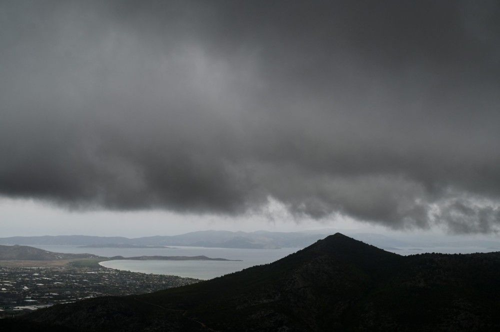 Καιρός: Έως 23 βαθμούς την Τρίτη &#8211; Πού αναμένονται βροχές