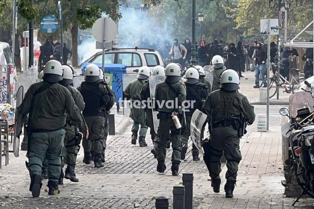 Απεργία ΓΣΕΕ-ΑΔΕΔΥ: Επεισόδια στη Θεσσαλονίκη μετά την πορεία