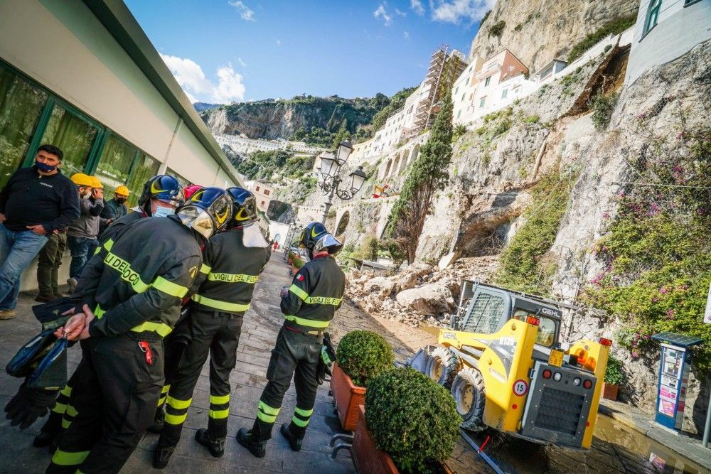 Ιταλία: Πέντε αγνοούμενοι από κατολίσθηση λόγω σφοδρής κακοκαιρίας