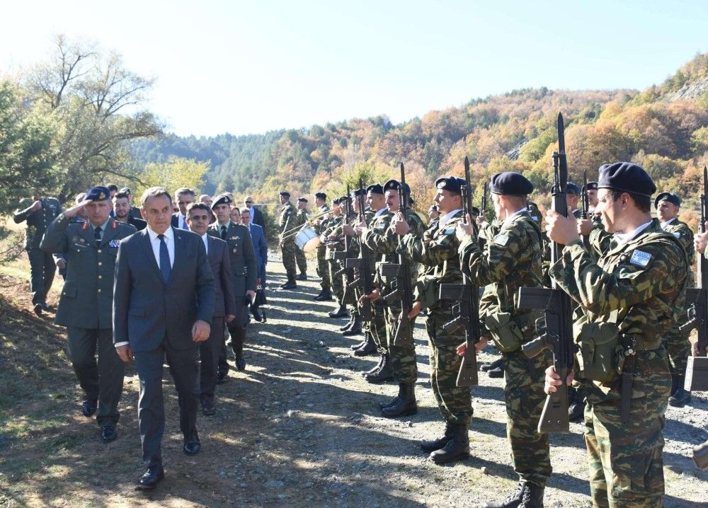 Χρόνια πολλά στο πυροβολικό ευχήθηκε ο Νίκος Παναγιωτόπουλος