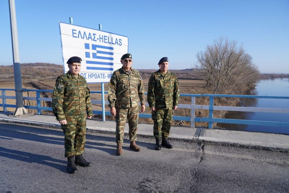 Σε Έβρο και Ροδόπη ο Αρχηγός ΓΕΕΘΑ: Απόλυτη εμπιστοσύνη στις Ένοπλες Δυνάμεις (pics-vid)