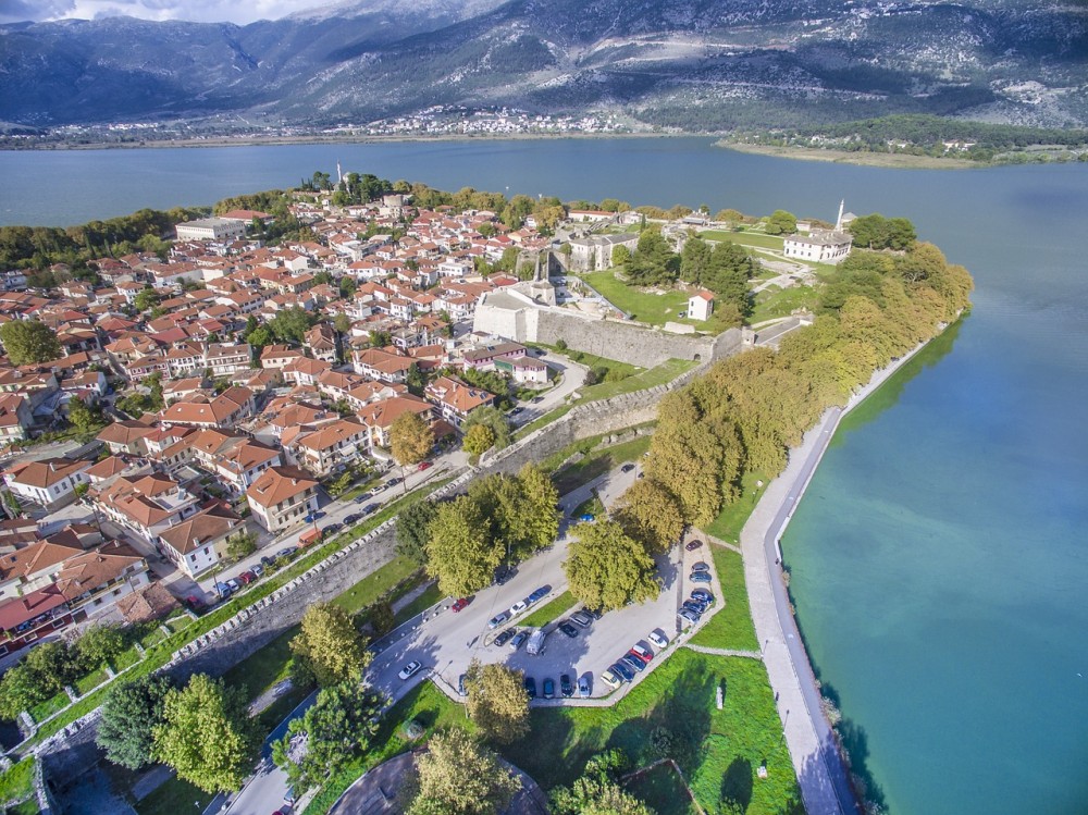 Το 90% άγγιξε η πληρότητα σε Γιάννενα, Μέτσοβο, Ζαγόρι την Πρωτοχρονιά