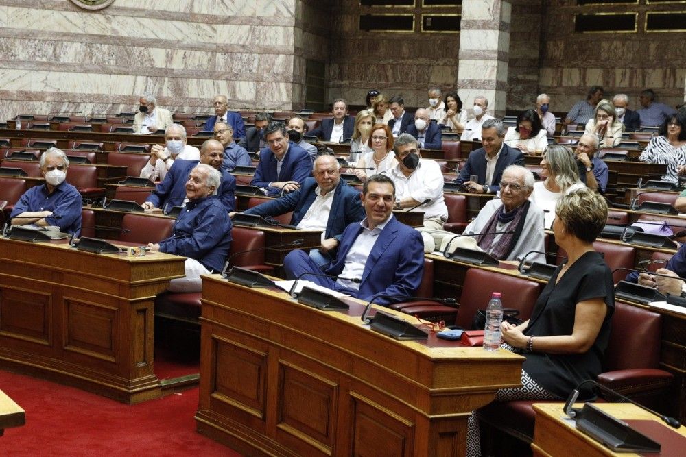 Στην αριστερά δεν έχουν ασυμβίβαστα: Η σιωπή Τσίπρα για Φλαμπουράρη – Γεροβασίλη