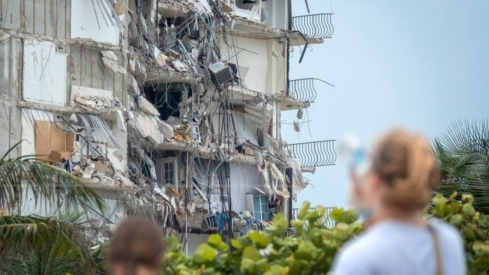 Συρία: 16 νεκροί από κατάρρευση κτιρίου στο Χαλέπι 