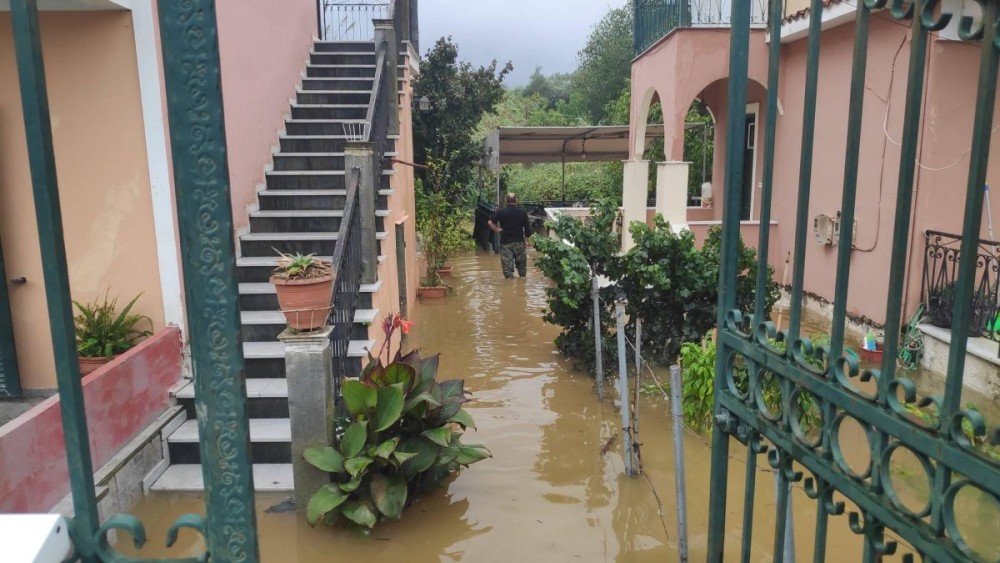 Μήνυμα 112 για επικίνδυνα καιρικά φαινόμενα σε Θεσσαλία, Σποράδες, Φθιώτιδα και Β. Εύβοια