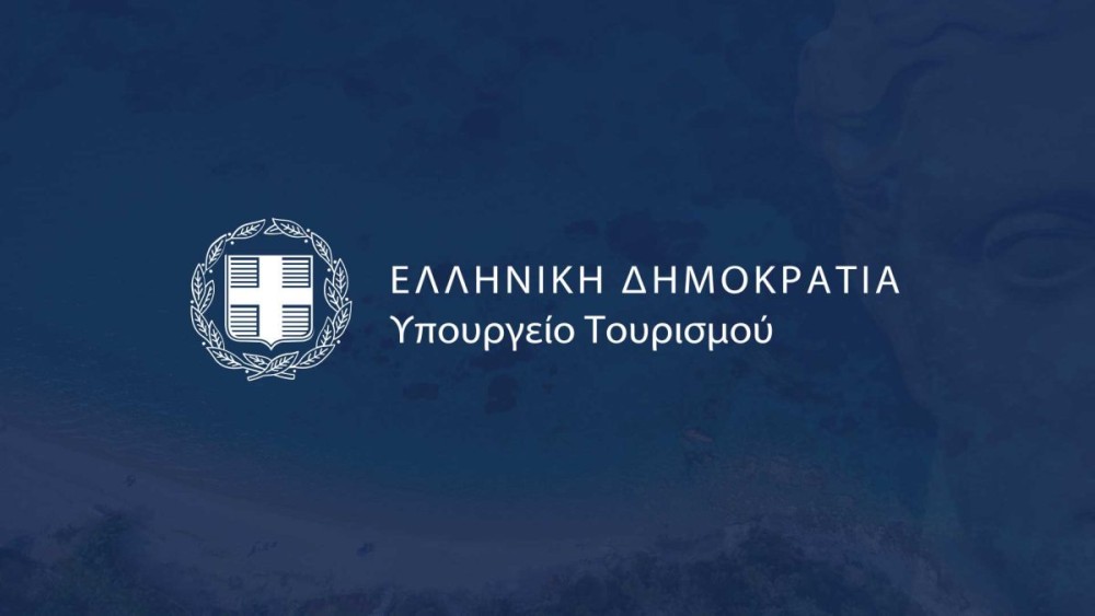 Προσωρινή διακοπή της λειτουργίας του ξενοδοχείου με το κρεμασμένο μπαλκόνι αποφάσισε το Υπουργείο Τουρισμού