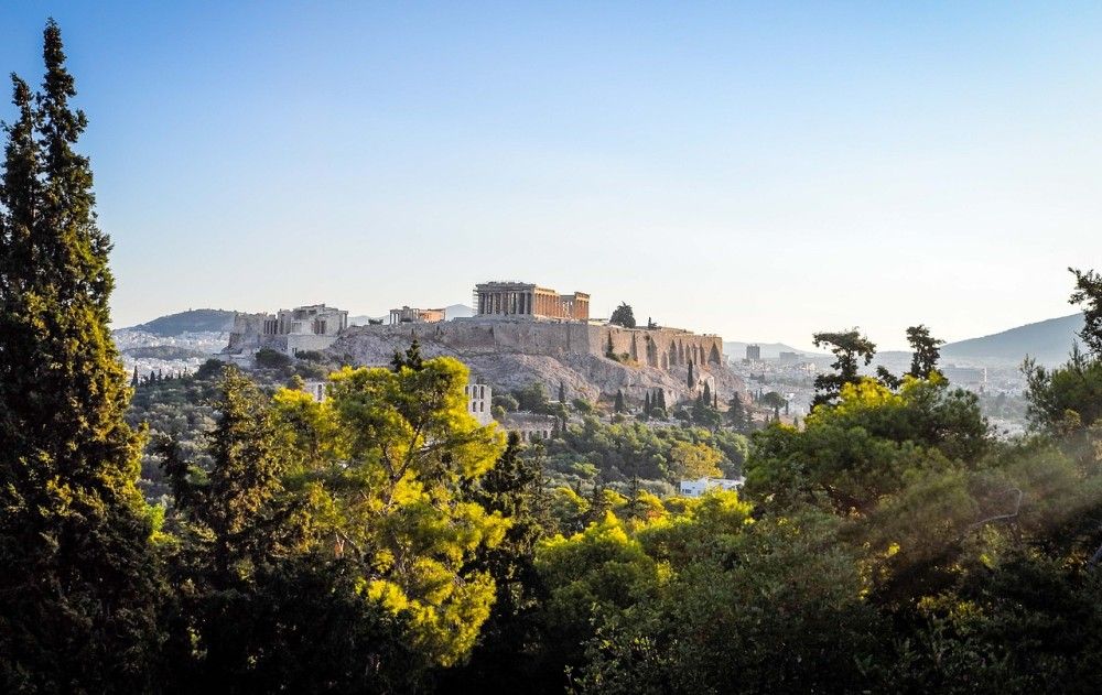 Χαμηλώνουν τα κτίρια γύρω από την Ακρόπολη