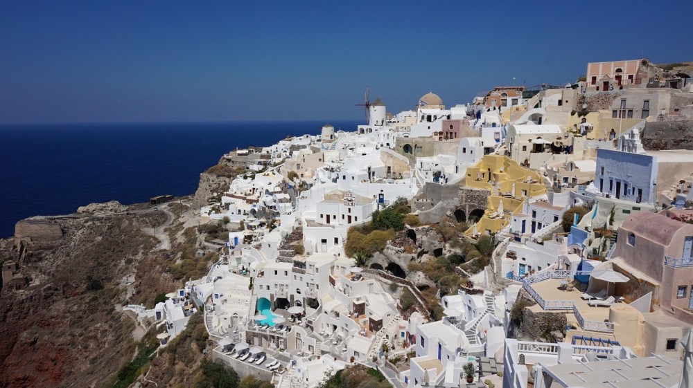 Το σχέδιο της κυβέρνησης για την επανεκκίνηση του τουρισμού