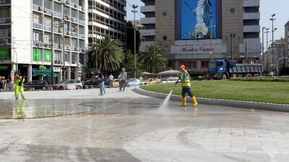 Ζωντανεύει και πάλι η πλατεία Ομονοίας