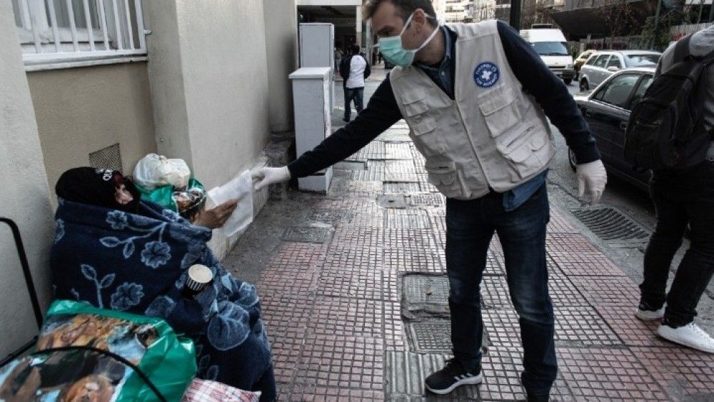 Χρίστος Λιάπης: Ο κορωνοϊός θα φύγει, οι εξαρτήσεις θα μείνουν