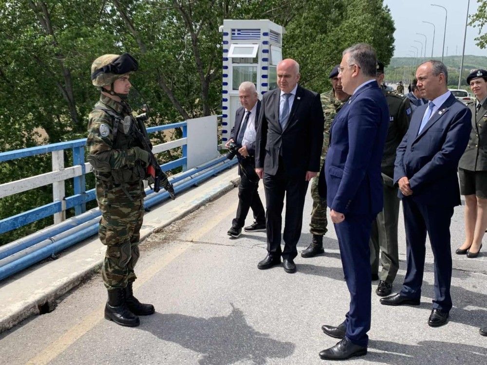 Στιγμές συγκίνησης για τον Θεοδωρικάκο στον Έβρο