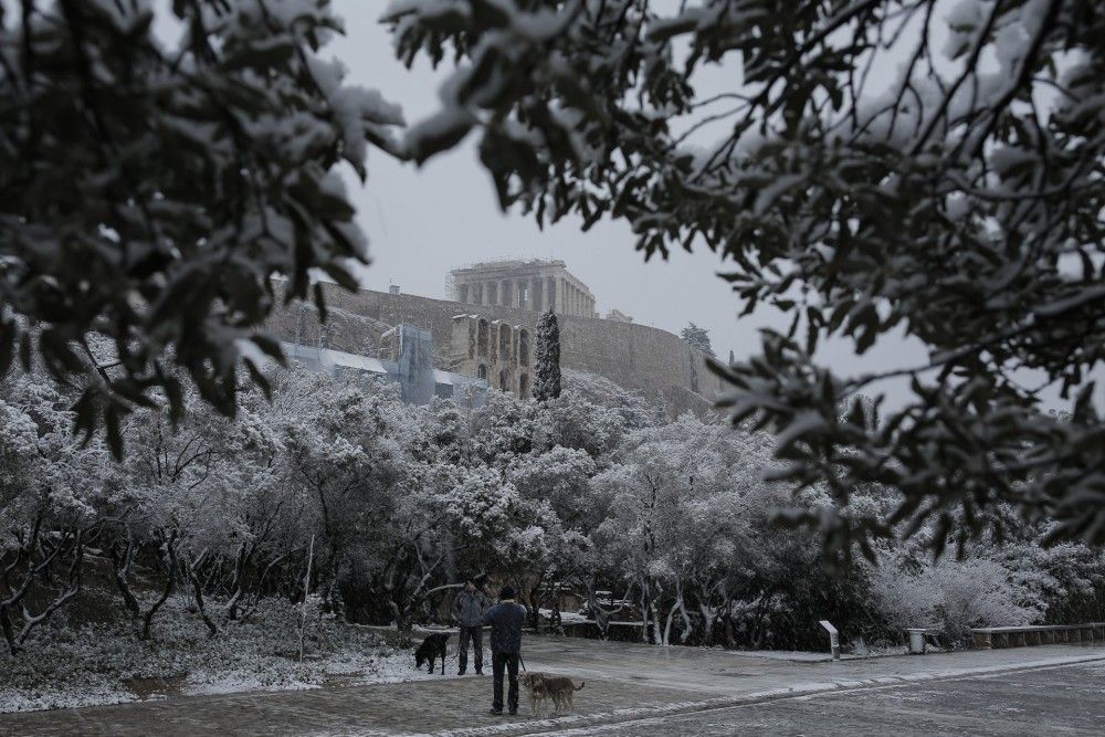 Πώς θα λειτουργήσουν εμπορικά καταστήματα και delivery-courier την Τετάρτη