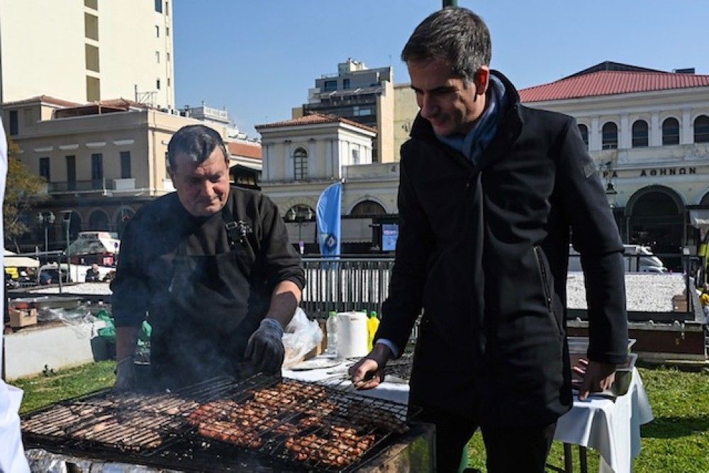 Δήμος Αθηναίων: Η Αθήνα τσικνίζει και γιορτάζει παραδοσιακά