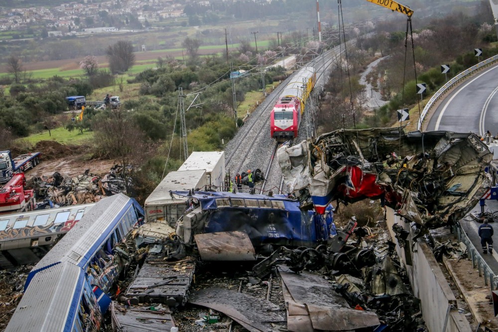 Παρέμβαση της Ένωσης Δικαστών και Εισαγγελέων:  Ανησυχούμε για την πολιτική εκμετάλλευση της τραγωδίας στα Τέμπη