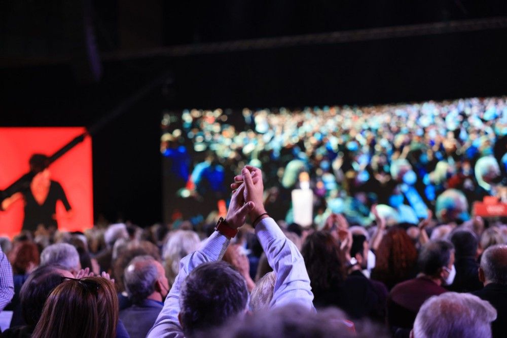 Ελίζα Βόζεμπεργκ στην εφημερίδα &#8220;tomanifesto&#8221;: Ποιοι διασύρουν τη χώρα και προσβάλλουν τους Έλληνες;