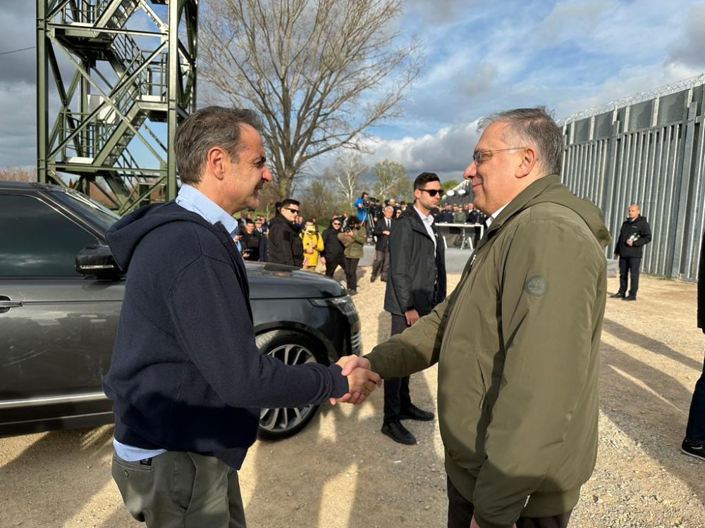 Θεοδωρικάκος: Με τον φράχτη, τα σύνορα της Ελλάδας και της Ευρώπης με την Τουρκία είναι απροσπέλαστα