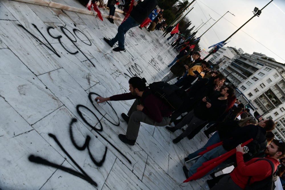 Μάνος Βουλαρίνος: Το νερό, η τζάμπα συναυλία και τα πανηγύρια του ΣΥΡΙΖΑ