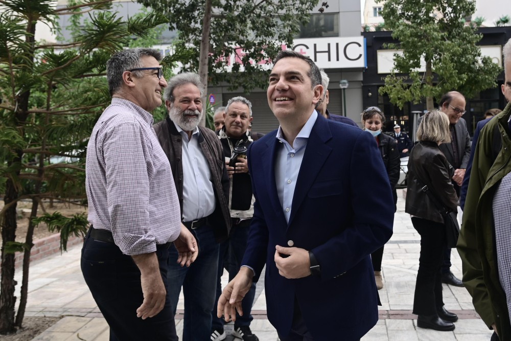 Ο Τσίπρας, η «προοδευτική κυβέρνηση» και ο… διάβολος του Ζουράρι