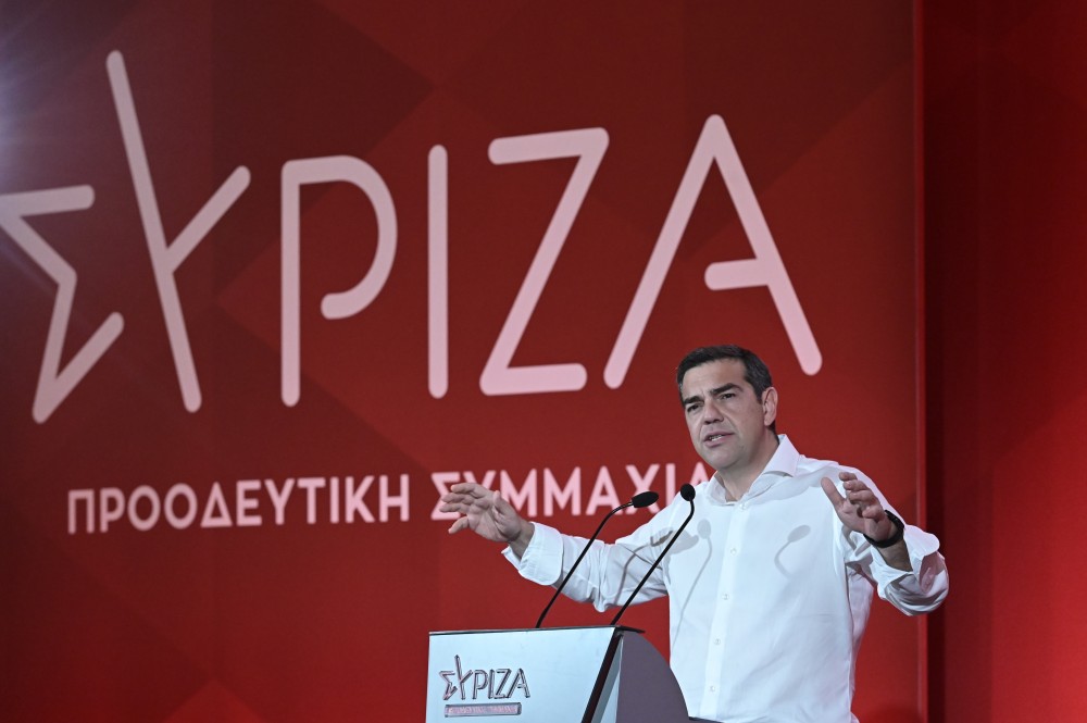 Εκλογές 2023 - Οι… οικολογικές ανησυχίες του Αλέξη Τσίπρα και η αλόγιστη αφισορύπανση του ΣΥΡΙΖΑ