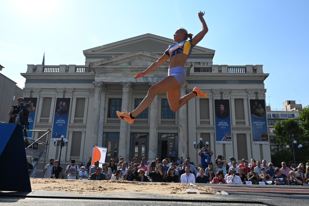 Το Piraeus Street Long Jump έγραψε ιστορία στον Πειραιά&#33;