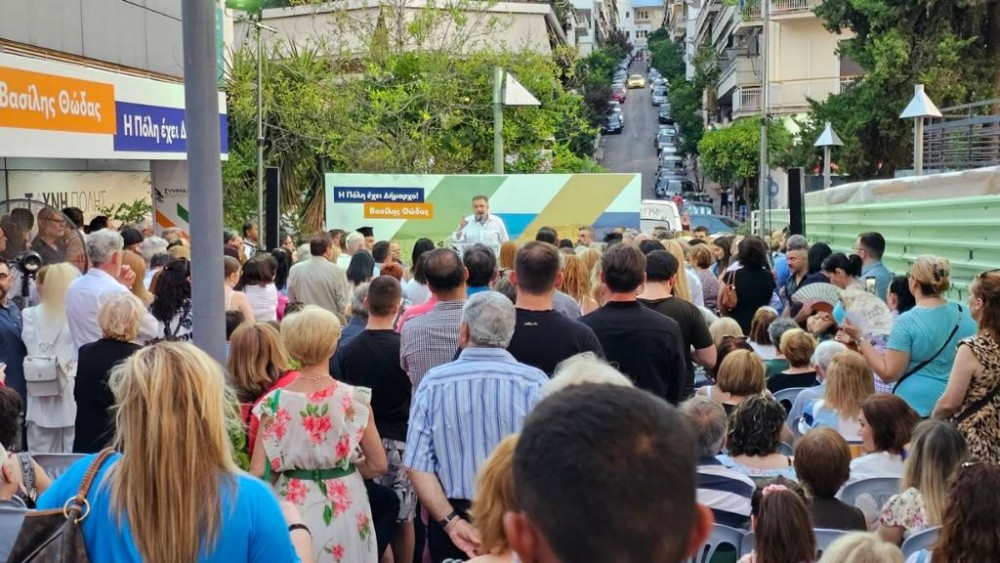 Ζωγράφου: ο δήμαρχος Βασίλης Θώδας εγκαινίασε το εκλογικό κέντρο του