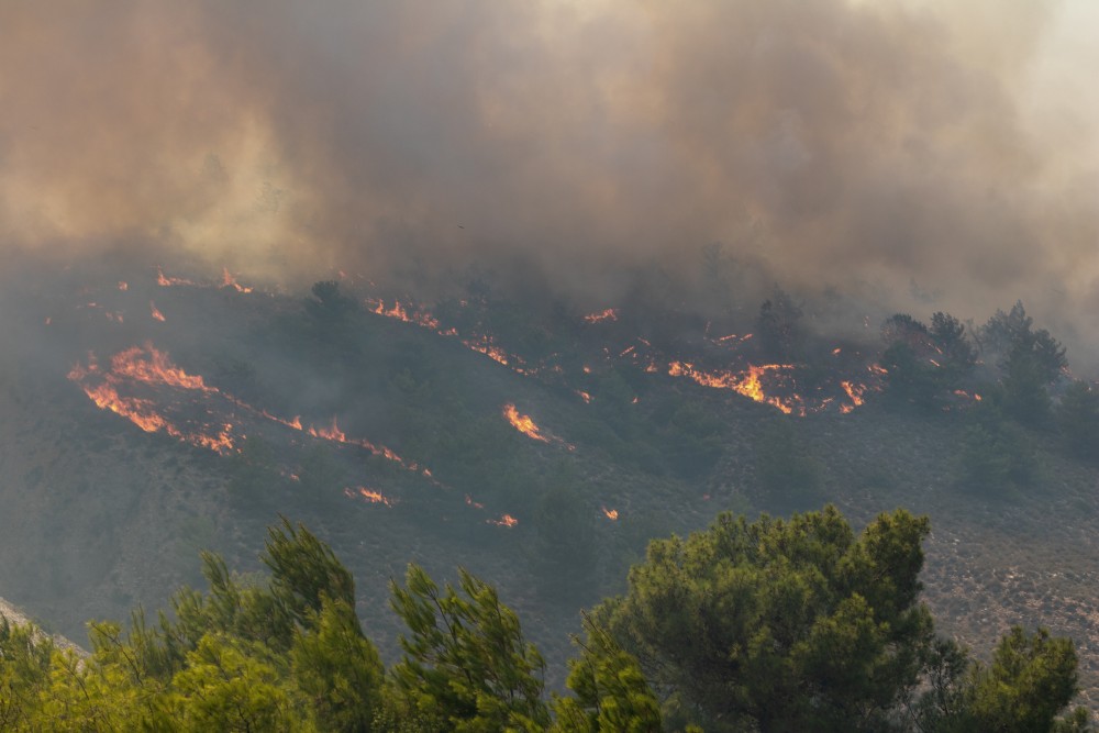 Ρόδος: δικαστική έρευνα για τη φωτιά