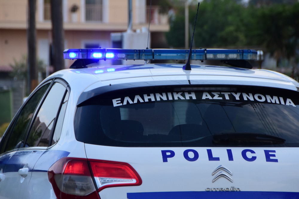 Εξάρχεια: εντοπίστηκε νεκρός άνδρας με τραύμα στο κεφάλι - Προσήχθη ένα άτομο