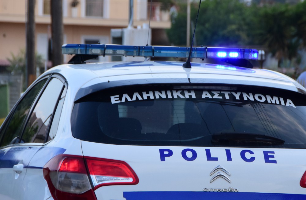 EΛΑΣ: απέτρεψε γυναικοκτονία στην Κομοτηνή - Χειροπέδες στον 37χρονο σύζυγο