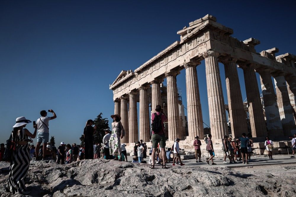 Λίνα Μενδώνη: Από 1&#x2F;9 οι ζώνες επισκεψιμότητας στην Ακρόπολη