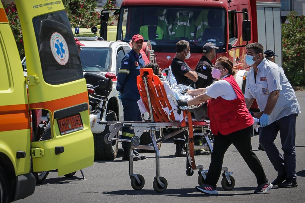 ΕΚΑΒ: Ενισχύεται με 142 διασώστες στην Αττική