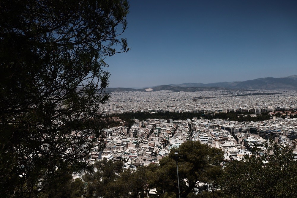 Σοφία Ζαχαράκη: Από την Πέμπτη οι αιτήσεις για το «Ανακαινίζω – Νοικιάζω»