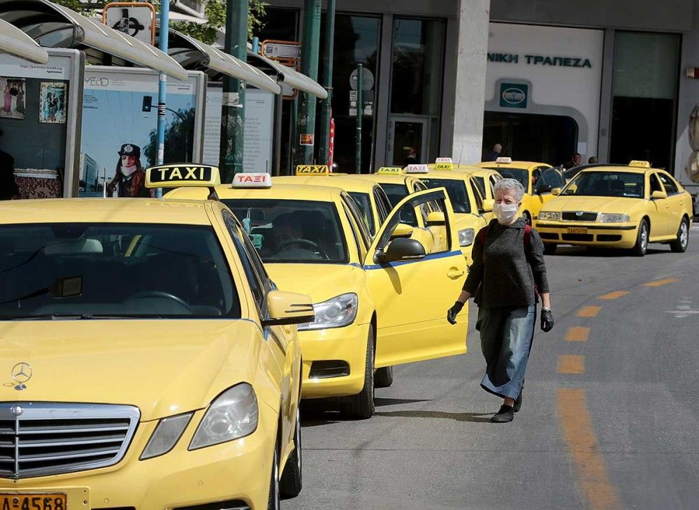 Μειωμένος ΦΠΑ και στα κόμιστρα των ταξί