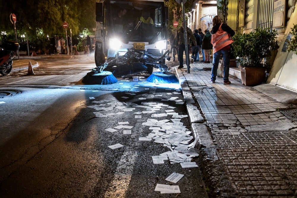 Συνελήφθησαν ηγετικό στέλεχος και μέλη του Ρουβίκωνα για τα επεισόδια στη Νέα Ιωνία