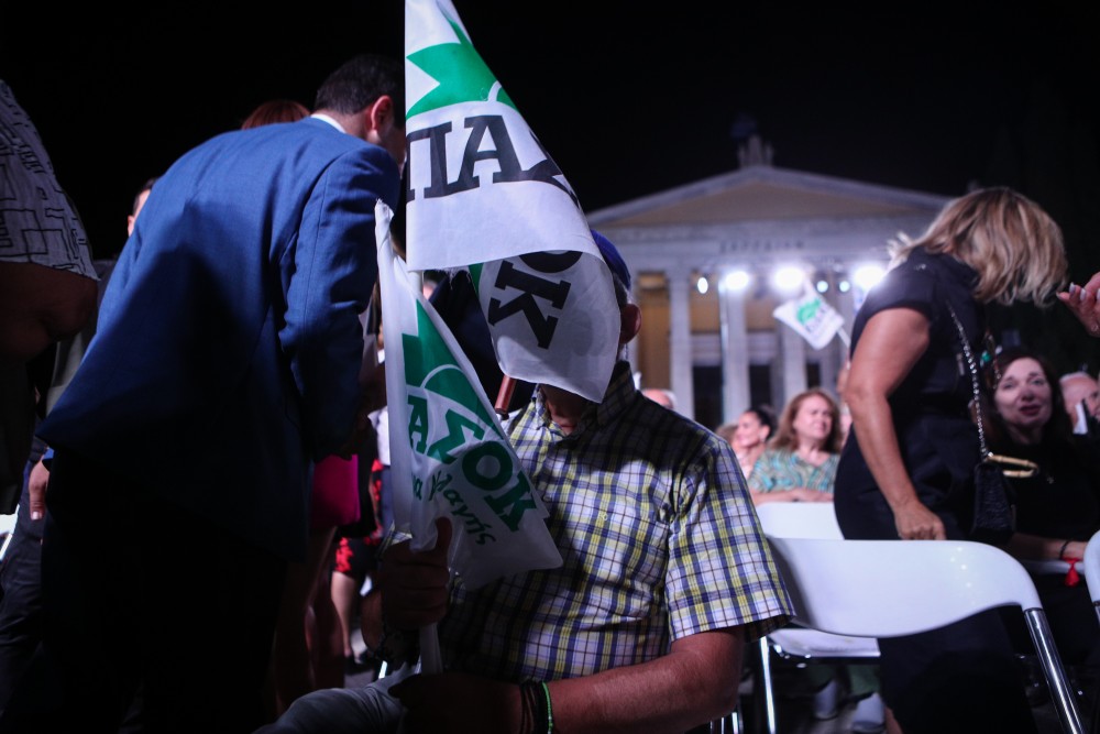 ΠΑΣΟΚ: μουλάρι ο Αστραχάν - Γιατί μένει στάσιμο το κόμμα Ανδρουλάκη