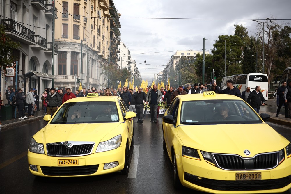 Χειρόφρενο τραβούν τα ταξί στις 27 και 28 Φεβρουαρίου