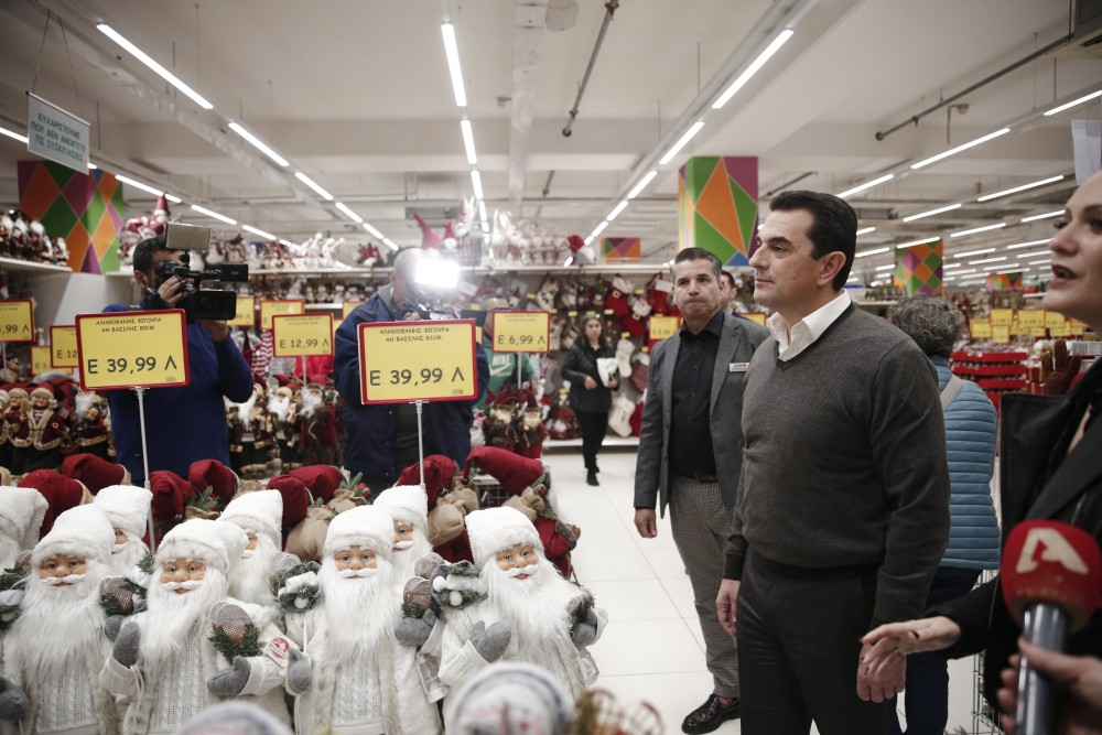 Aυτοψία Σκρέκα σε πολυκατάστημα παιχνιδιών: Μειωμένες οι τιμές στα χριστουγεννιάτικα είδη