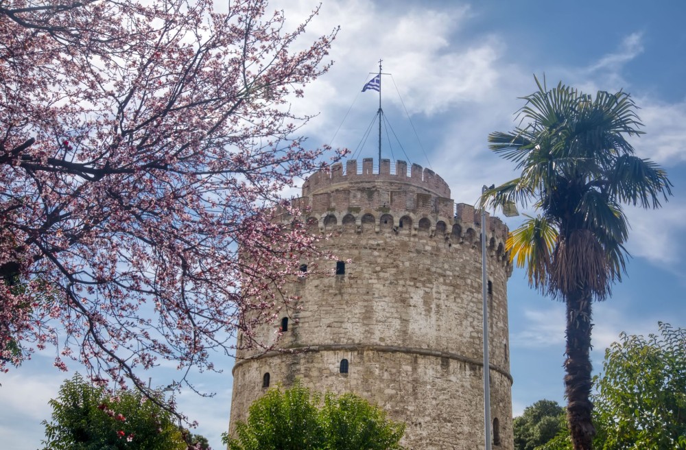 Όταν το Σύμπαν γεννιέται μέσα σε μια μπάλα ποδοσφαίρου στην 88η ΔΕΘ