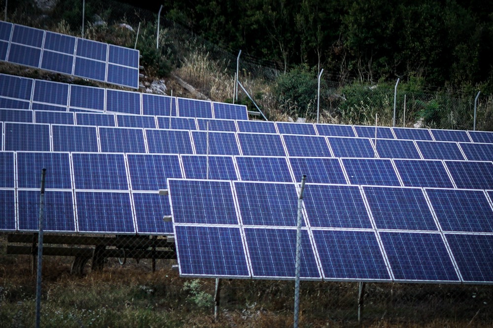 Ρεκόρ μηδενικών τιμών στο Χρηματιστήριο Ενέργειας - ΑΠΕ και ήπιος καιρός συγκράτησαν το κόστος του ρεύματος