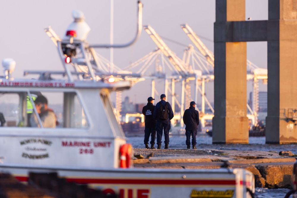 Κατάρρευση γέφυρας στη Βαλτιμόρη: ανασύρθηκαν νεκροί δύο από τους έξι εργάτες