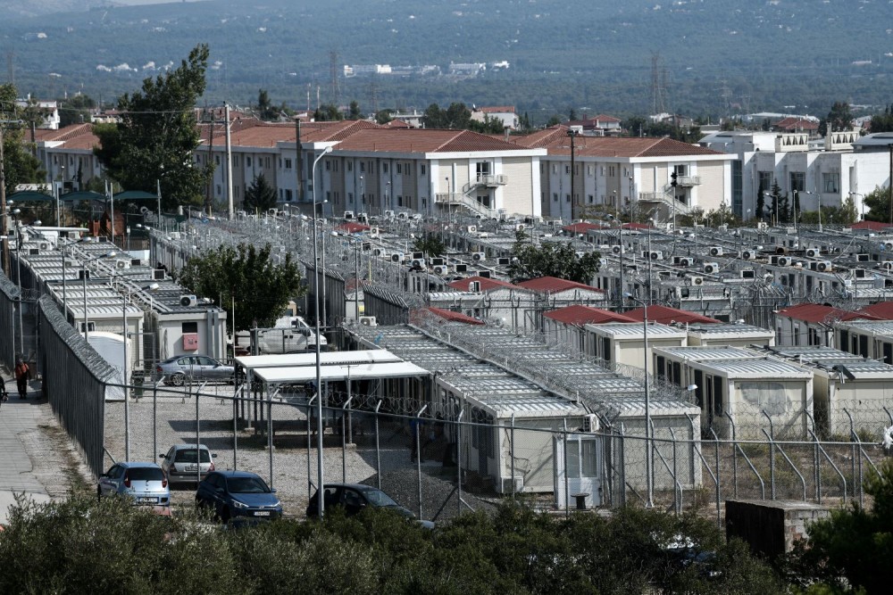 Συνελήφθησαν τέσσερις συνοριοφύλακες για βασανισμό κρατουμένου