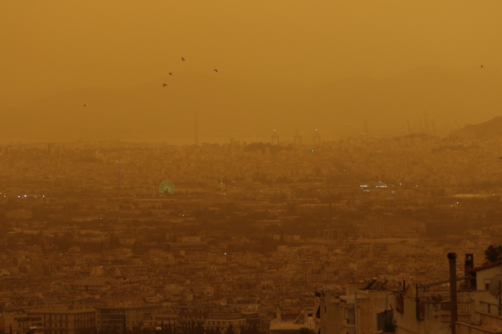 Αφρικανική σκόνη και ζέστη από σήμερα - Τους 32 βαθμούς θα φτάσει η θερμοκρασία